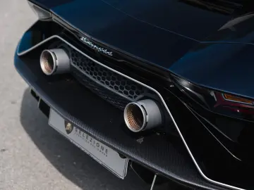 LAMBORGHINI Aventador Ultimae