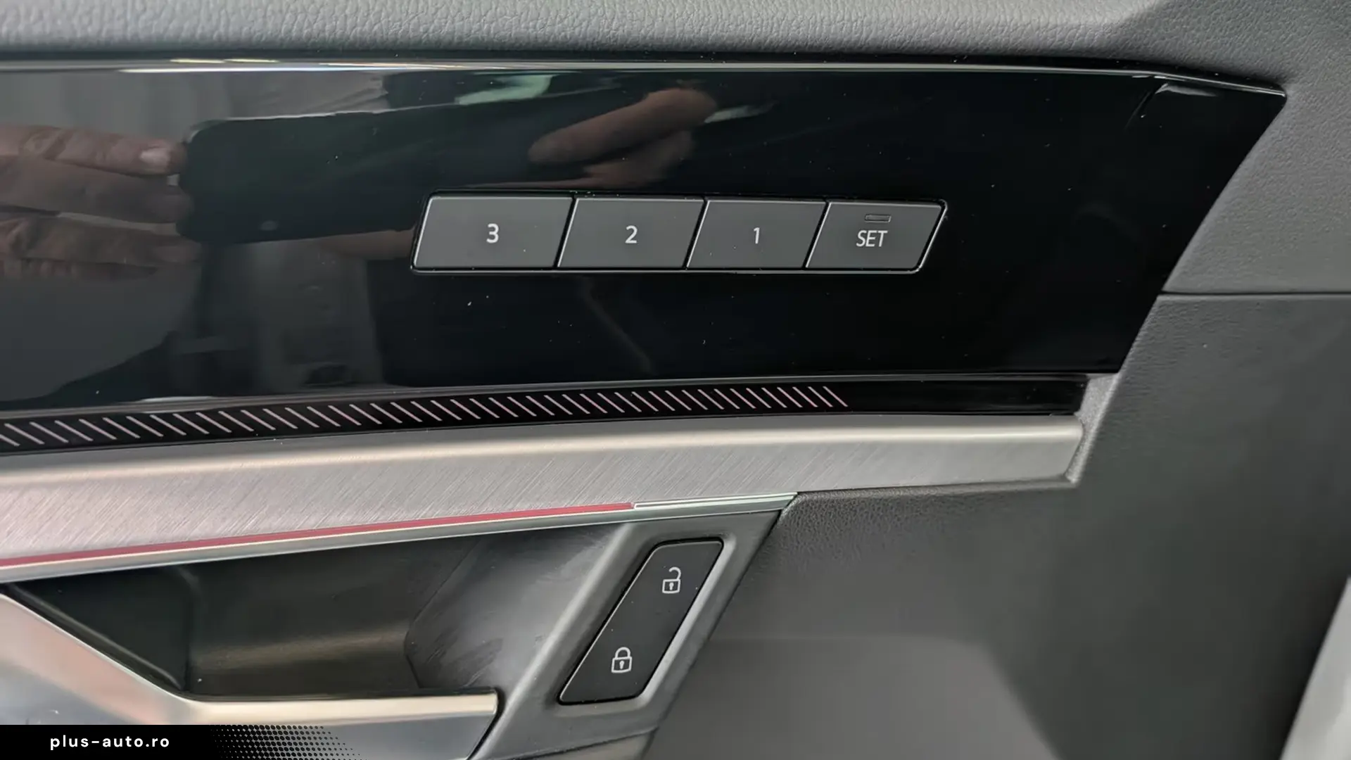 Volkswagen Touareg 3.0 TDI 4M R-Line   Finanțare Leasing