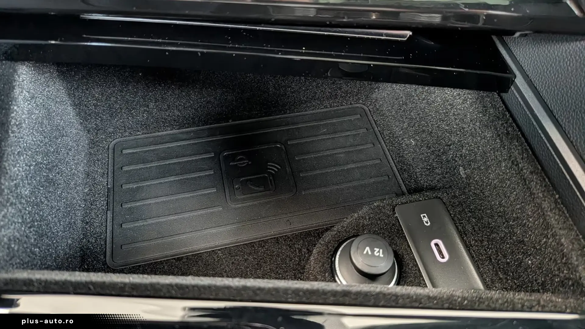 Volkswagen Touareg 3.0 TDI 4M R-Line   Finanțare Leasing