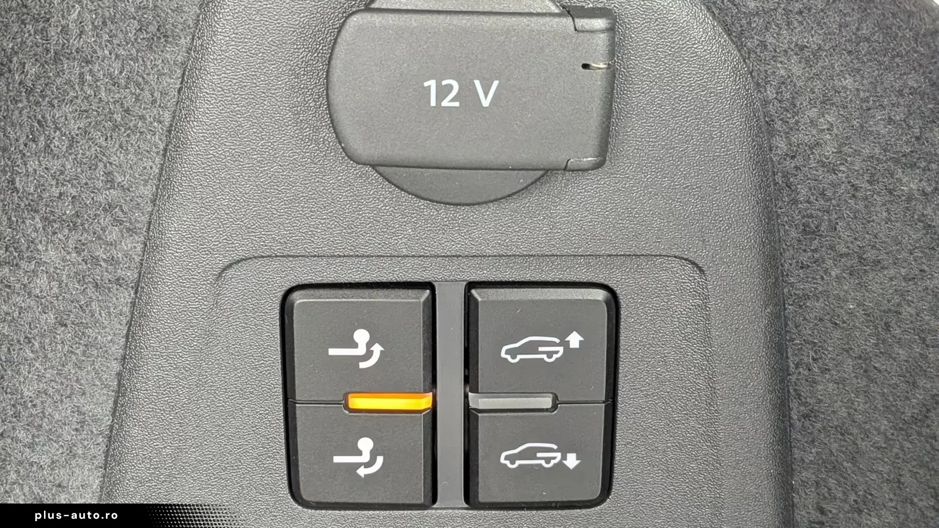 Volkswagen Touareg 3.0 TDI 4M R-Line   Finanțare Leasing