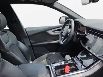 AUDI Q8 SUV 55 TFSI qu S line Navi Matrix B&O AHK Pan