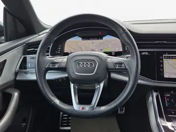 AUDI Q8 SUV 55 TFSI qu S line Navi Matrix B&O AHK Pan