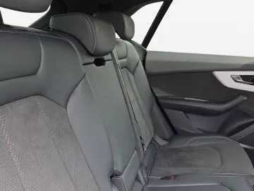 AUDI Q8 SUV 55 TFSI qu S line Navi Matrix B&O AHK Pan