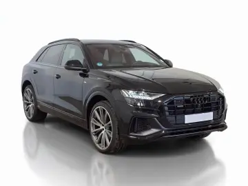 AUDI Q8 55TFSi Q S LINE BLACK HD-MATRIX ACC HuD PANO
