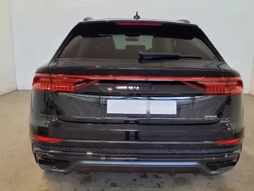 AUDI Q8 55TFSi Q S LINE BLACK HD-MATRIX ACC HuD PANO