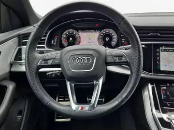 AUDI Q8 55 TFSI qu S line Navi Matrix B&O Pano Virtua
