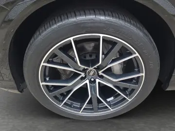 AUDI Q8 55 TFSI qu S line Navi Matrix B&O Pano Virtua