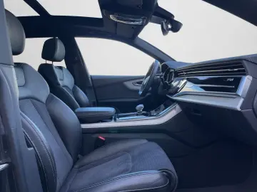 AUDI Q8 50 TDI quattro tiptronic PANO HD MAT AHK