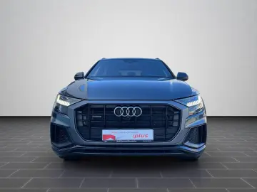 AUDI Q8 50 TDI quattro tiptronic PANO HD MAT AHK