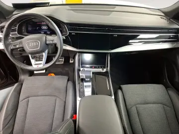 AUDI Q8 50 TDI quattro S-Line STH Matrix Pano B&O AHK