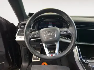 AUDI Q8 50 TDI quattro S-Line STH Matrix Pano B&O AHK