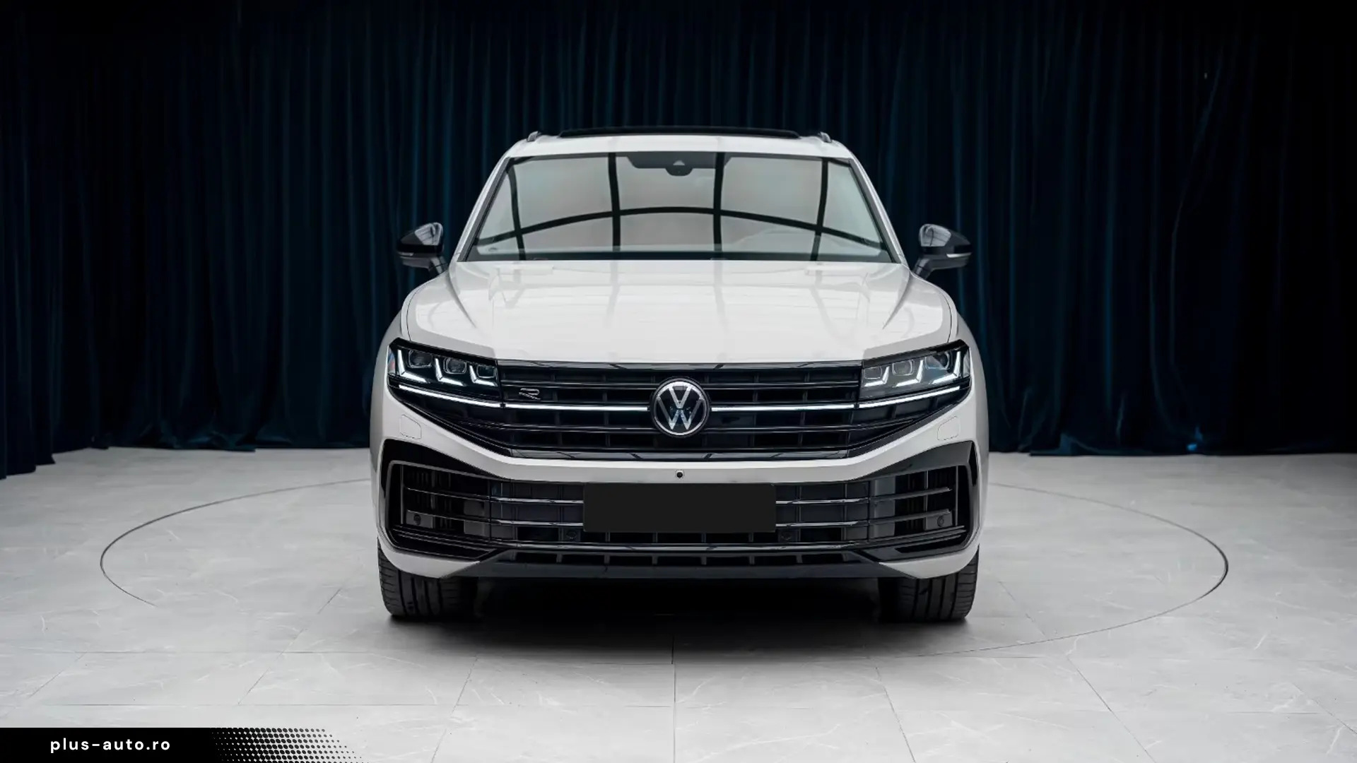 Volkswagen Touareg R 3.0 TSI eHybrid 4M   Finanțare Leasing