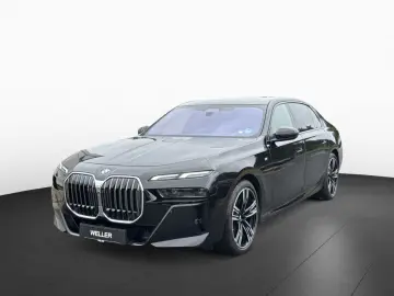 BMW 740d xDr M SPORT SkyLounge StHzg 360  DAPro HUD