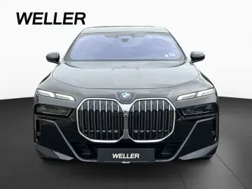 BMW 740d xDr M SPORT SkyLounge StHzg 360  DAPro HUD