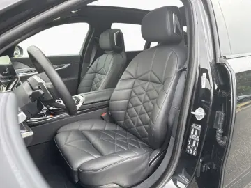 BMW 740d xDr M SPORT SkyLounge StHzg 360  DAPro HUD