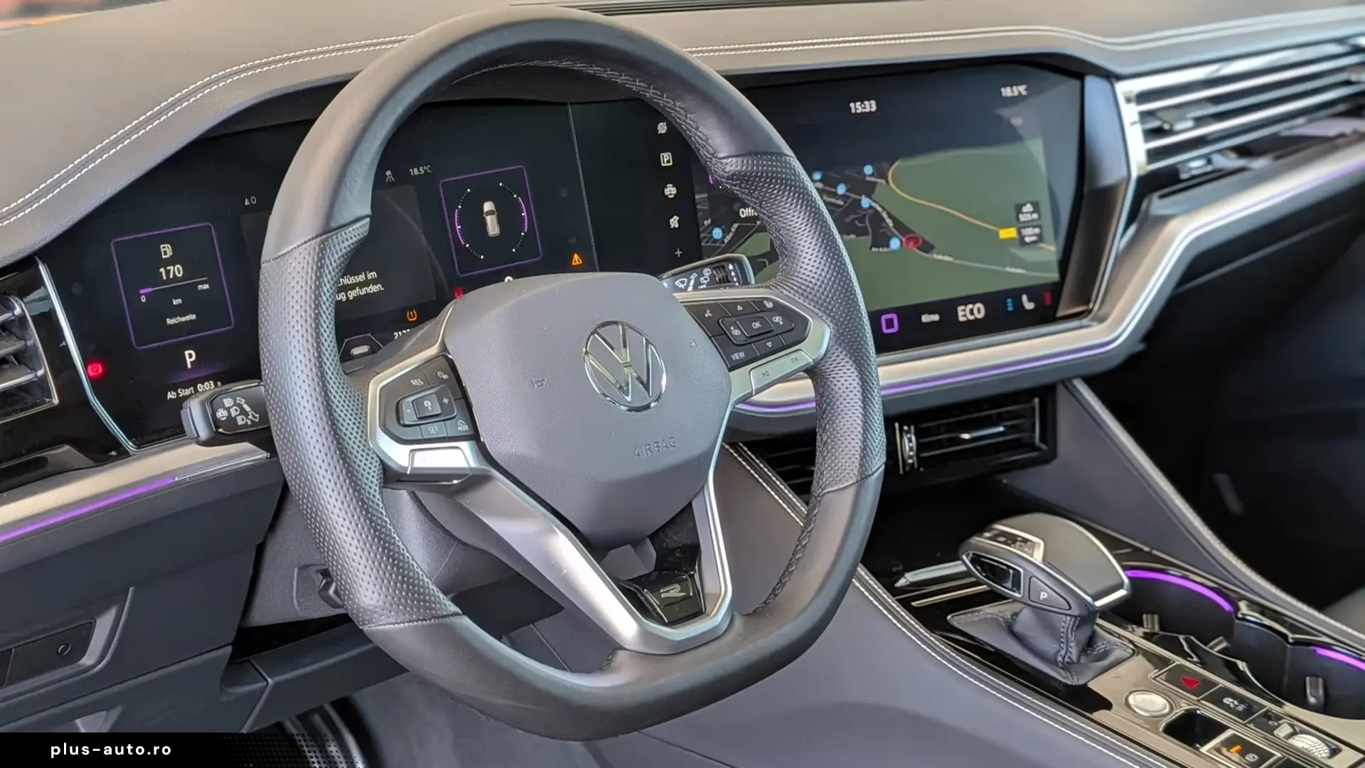 Volkswagen Touareg 3.0TDI 4M R-Line   Finanțare Leasing