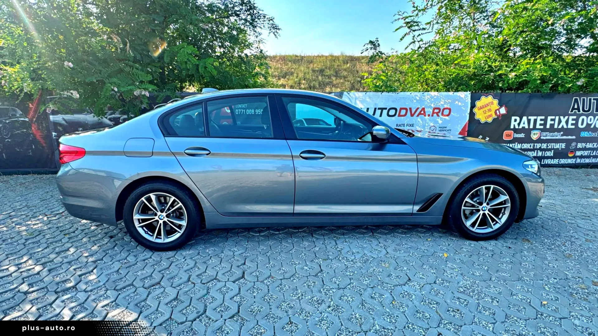 BMW 530i Sport Line   252 CP
