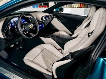 Ferrari Amalfi - Extra Campionario · Full Carbon · PPF