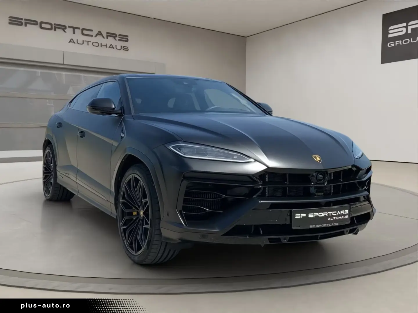 LAMBORGHINI Urus SE - 1.HAND-9.500KM-PANO-23 -B&O-MÜNCHEN