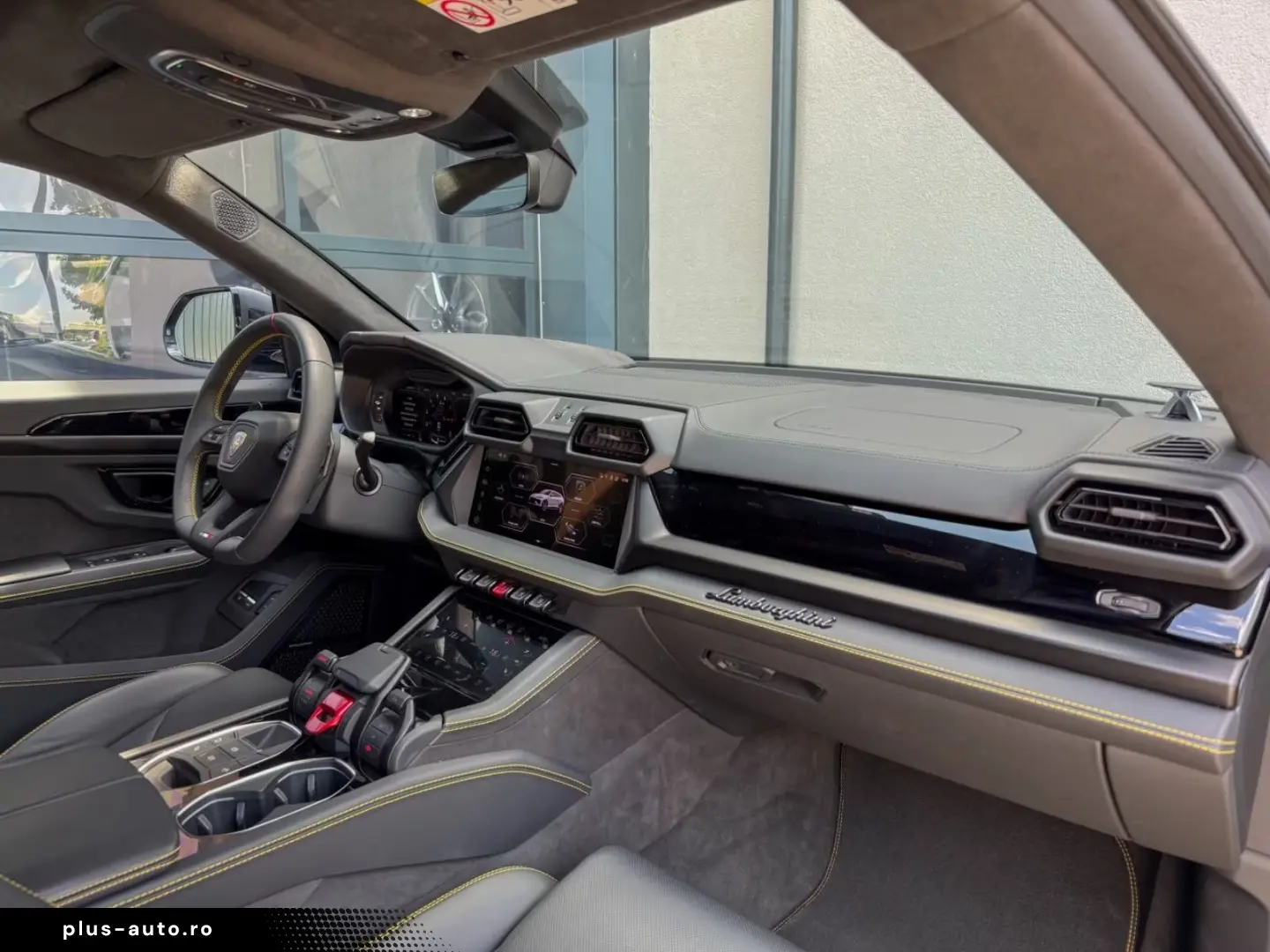 LAMBORGHINI Urus SE - 1.HAND-9.500KM-PANO-23 -B&O-MÜNCHEN