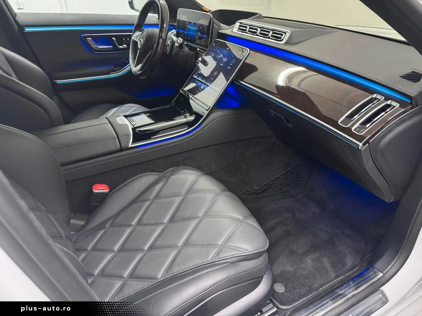 MERCEDES-BENZ S 680 Maybach  Chauffeur HEADUP EXECUTIVE