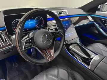 MERCEDES-BENZ S 680 Maybach  Chauffeur HEADUP EXECUTIVE