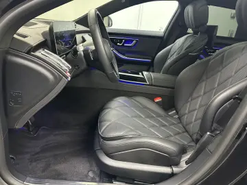 MERCEDES-BENZ S 680 Maybach  PANORAMA EXKLUSIV Chaufferpaket
