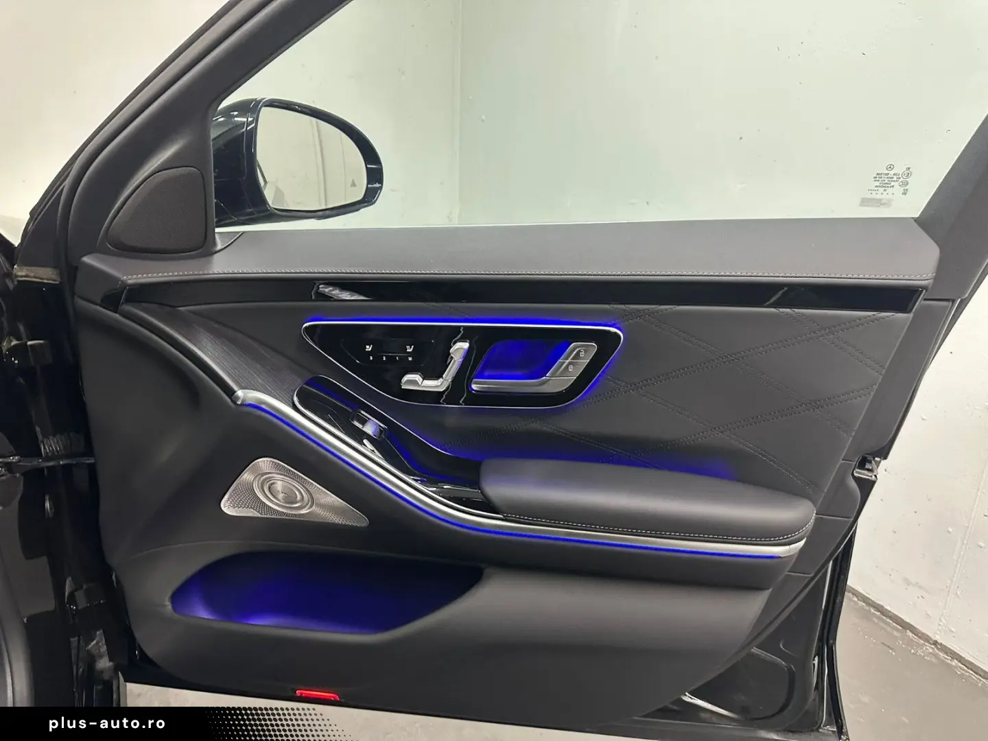 MERCEDES-BENZ S 680 Maybach  PANORAMA EXKLUSIV Chaufferpaket