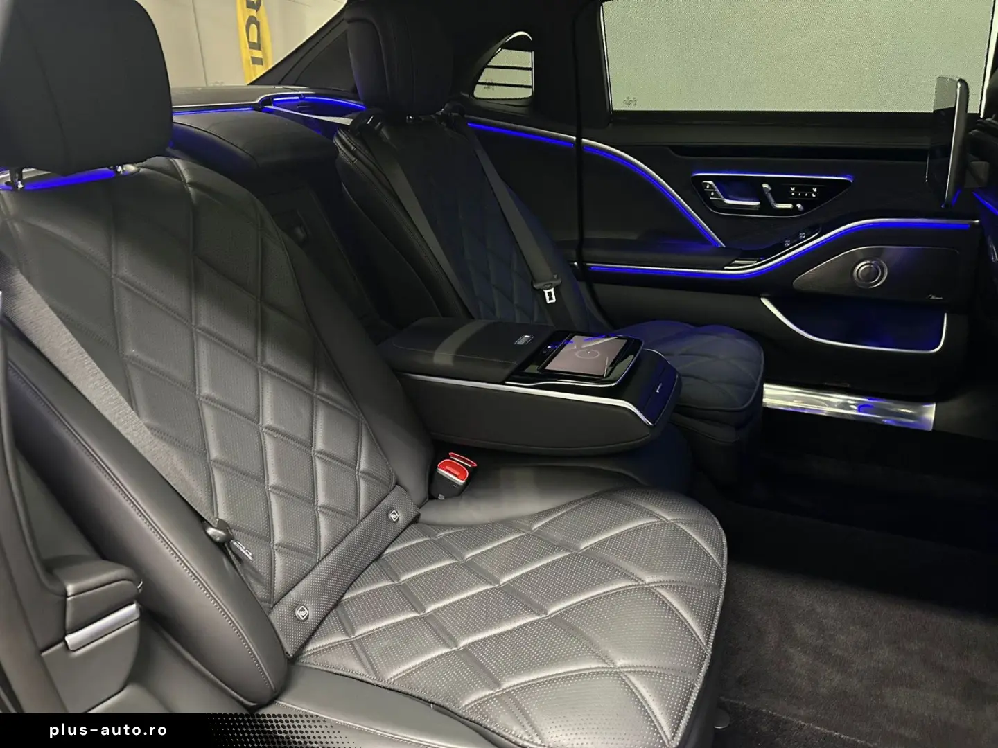 MERCEDES-BENZ S 680 Maybach  PANORAMA EXKLUSIV Chaufferpaket