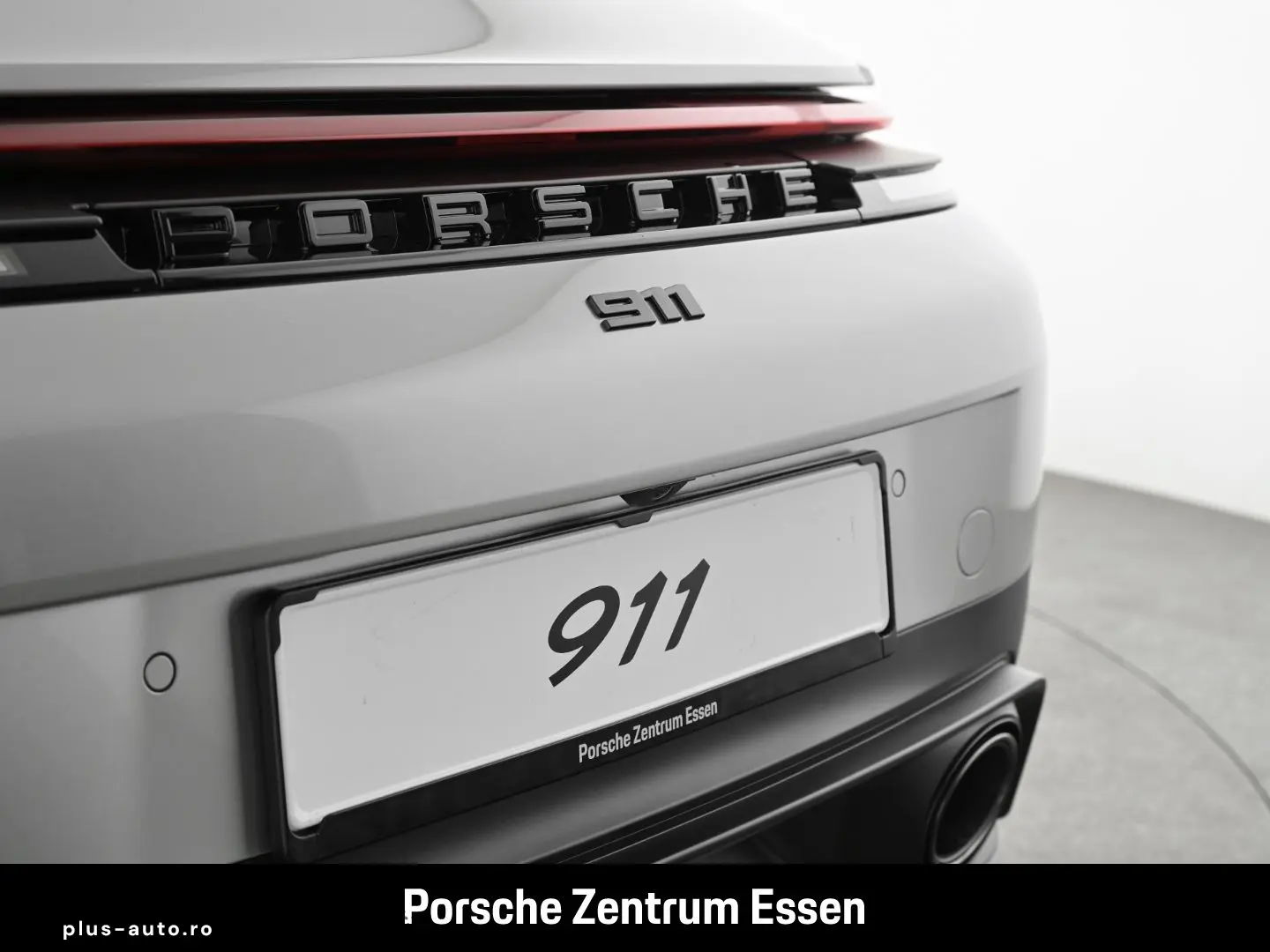 PORSCHE 992 Carrera   Sportabgasanlage Privacyverglasung