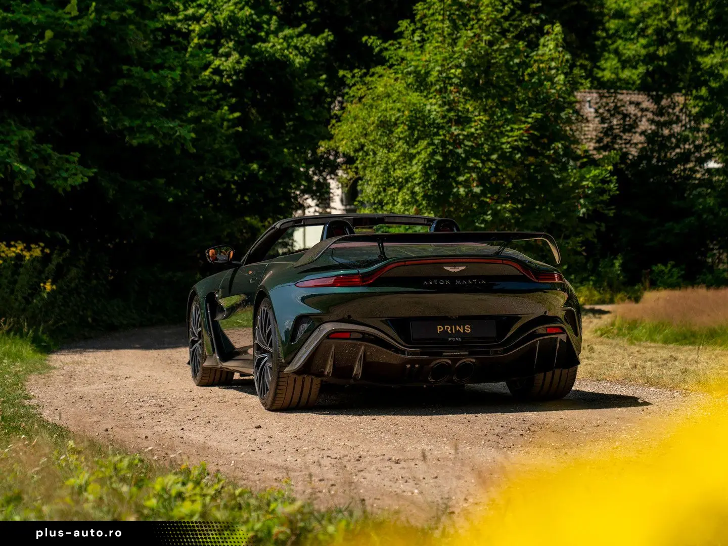 ASTON MARTIN V12 Vantage 2023 — imagine 4
