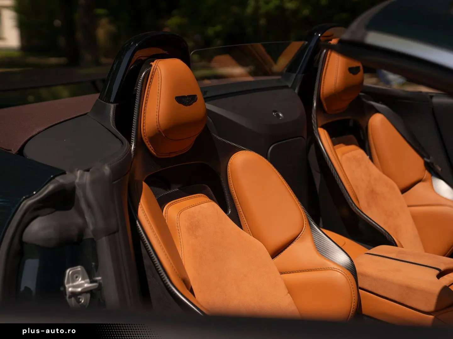 ASTON MARTIN V12 Vantage 2023 — imagine 10