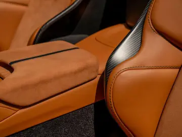 ASTON MARTIN V12 Vantage Roadster   Nr. 211 249   Pe…