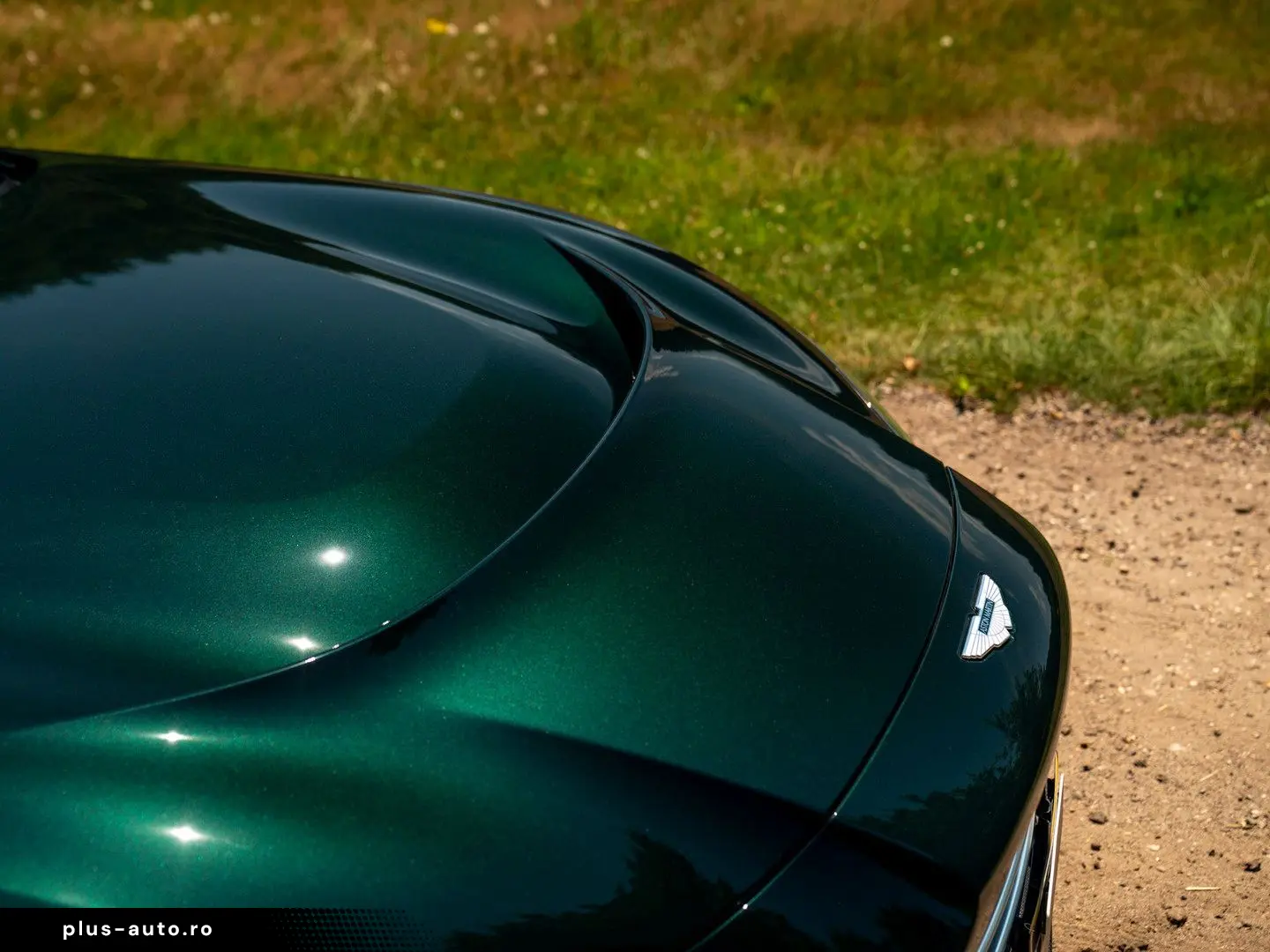 ASTON MARTIN V12 Vantage 2023 — imagine 20