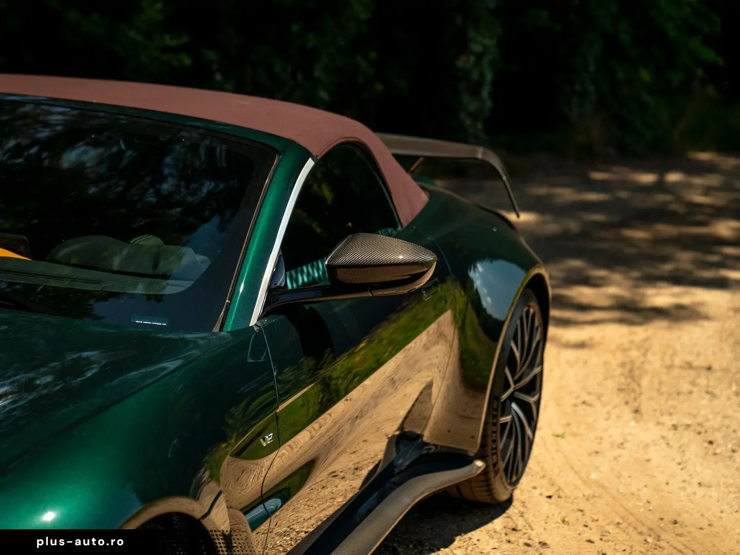 ASTON MARTIN V12 Vantage 2023 — imagine 27