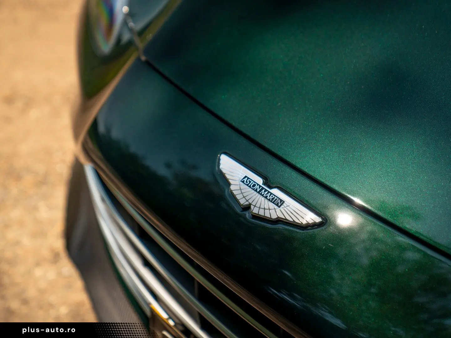ASTON MARTIN V12 Vantage 2023 — imagine 30