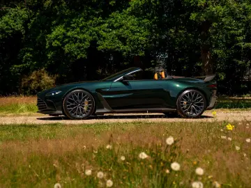 ASTON MARTIN V12 Vantage Roadster   Nr. 211 249   Pe…