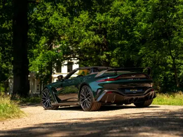ASTON MARTIN V12 Vantage Roadster   Nr. 211 249   Pe…