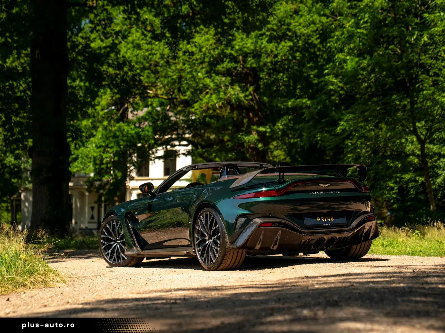 ASTON MARTIN V12 Vantage 2023 — imagine 32