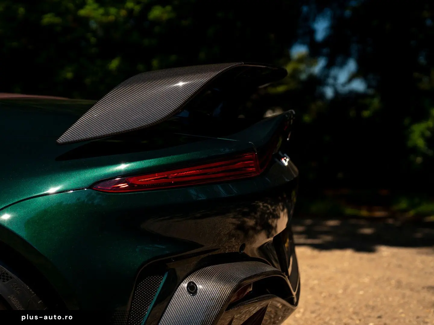 ASTON MARTIN V12 Vantage 2023 — imagine 39