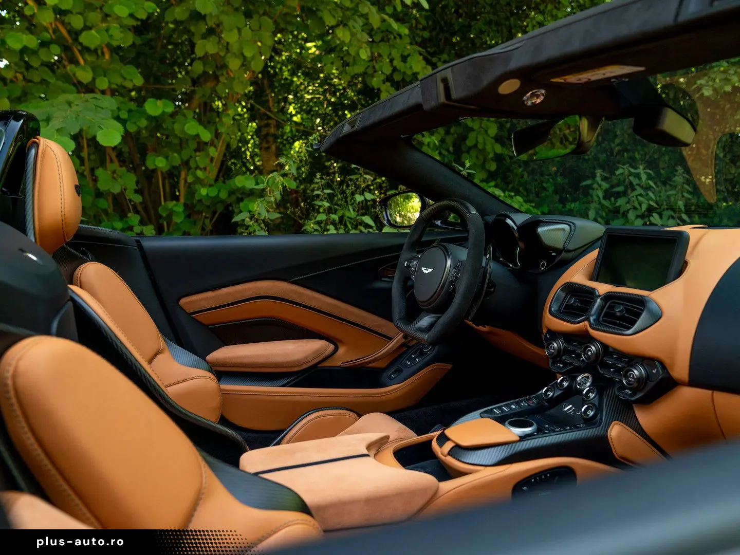 ASTON MARTIN V12 Vantage 2023 — imagine 43