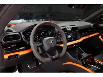 LAMBORGHINI Urus SE - ARANCIO EGON