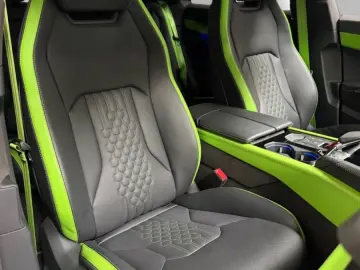 LAMBORGHINI URUS 4.0 SE MY2026 B&O PANO MASSAGE ADAS FULL