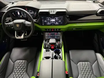 LAMBORGHINI URUS 4.0 SE MY2026 B&O PANO MASSAGE ADAS FULL