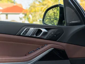 BMW X5 50e M SPORT PRO - LIVRARE RAPIDA!