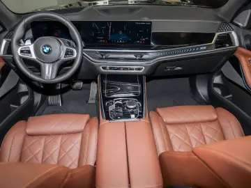 BMW X5 xDrive30d M Sport Pro HUD 7-Sitzer PANO