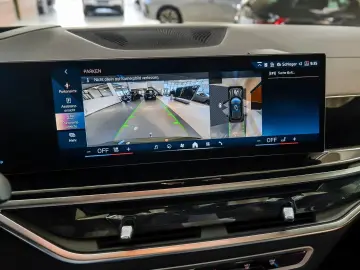 BMW X5 xDrive30d M Sport Pro HUD 7-Sitzer PANO