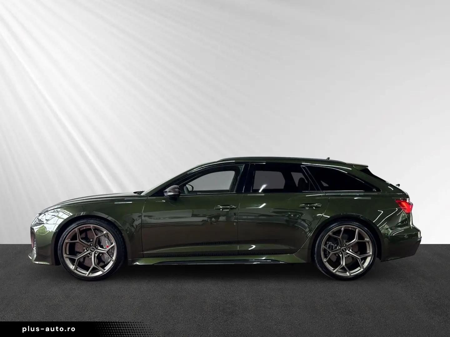 AUDI RS6 Avant performance - LIVRARE RAPIDA!