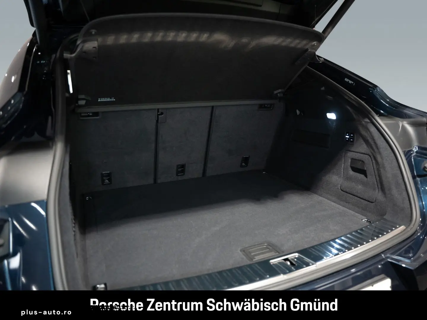 PORSCHE Cayenne 2024 — imagine 16