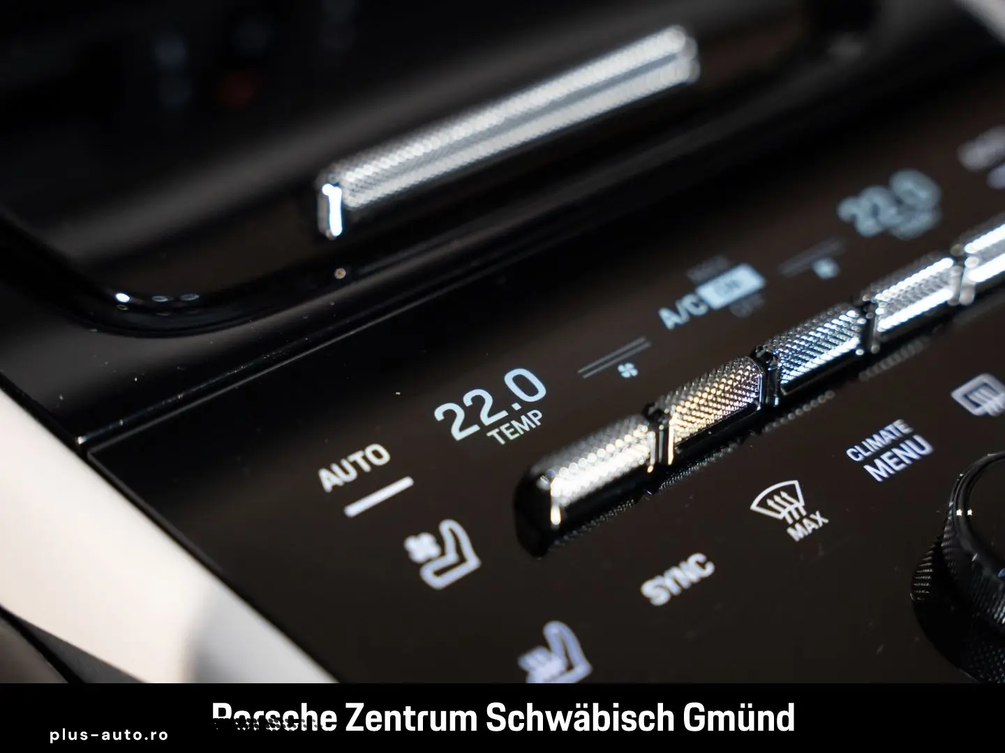 PORSCHE Cayenne 2024 — imagine 29